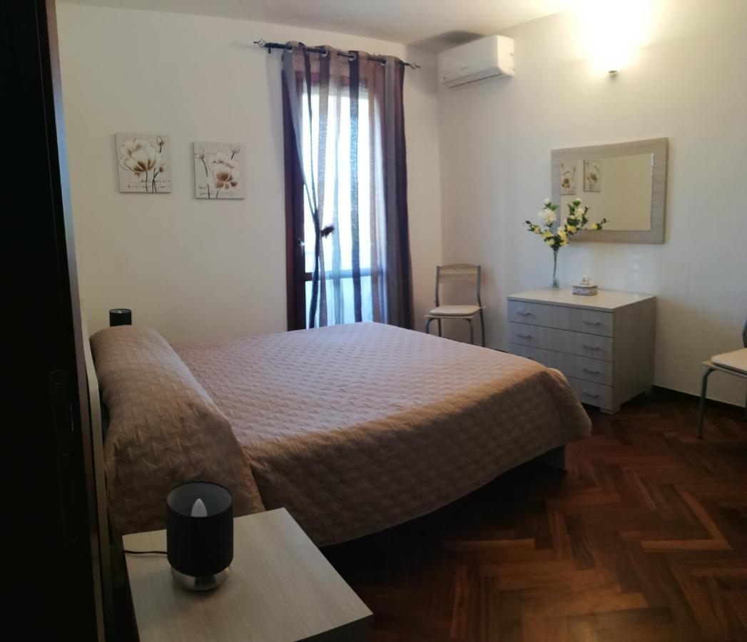 Cristina Casa Vacanze Olbia Exterior foto